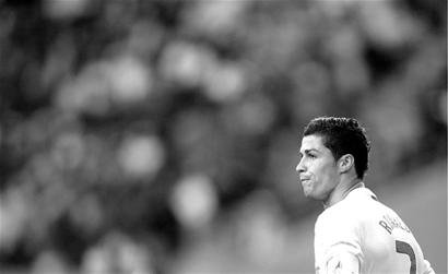 欧冠：拜仁客场3-2险胜萨格勒布迪纳摩（欧冠：拜仁客场3-2力克萨格勒布迪纳摩）